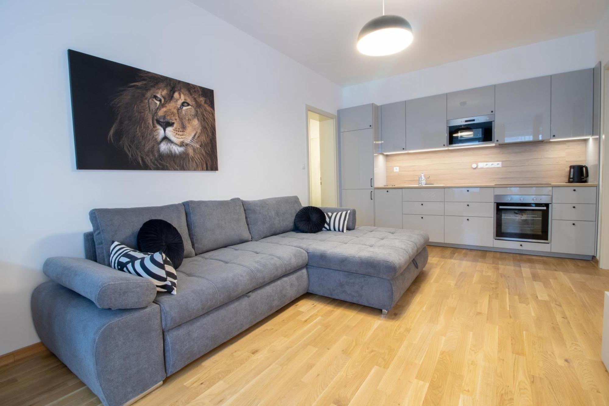 Krakovska Cr Apartments Прага Екстер'єр фото