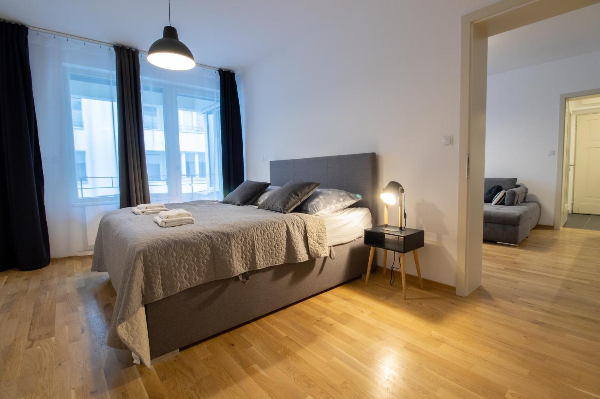 Krakovska Cr Apartments Прага Екстер'єр фото