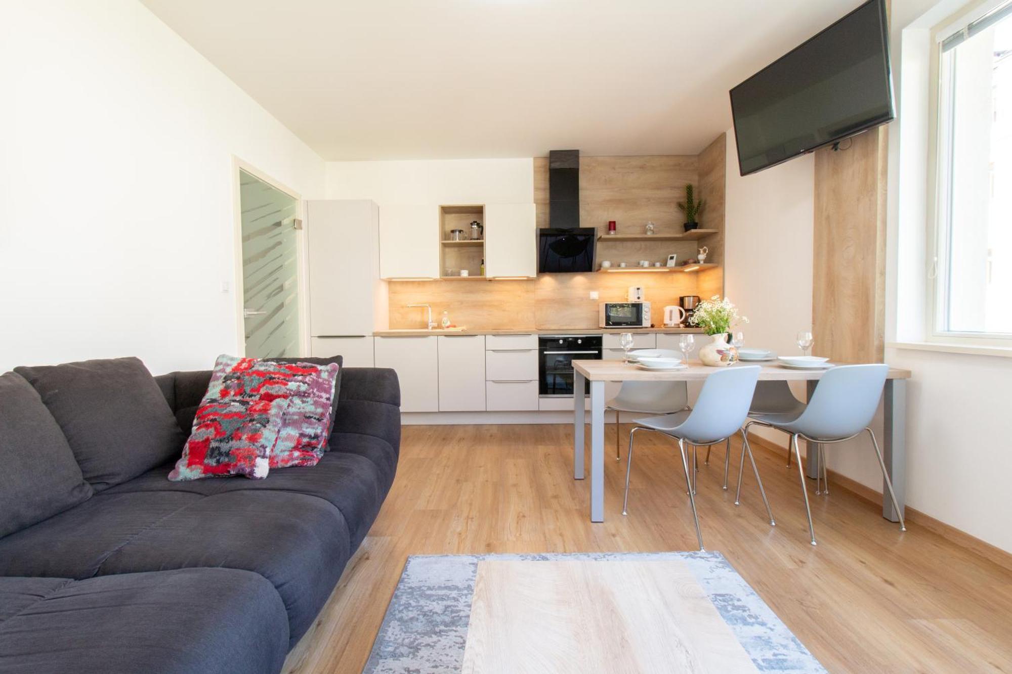 Krakovska Cr Apartments Прага Екстер'єр фото