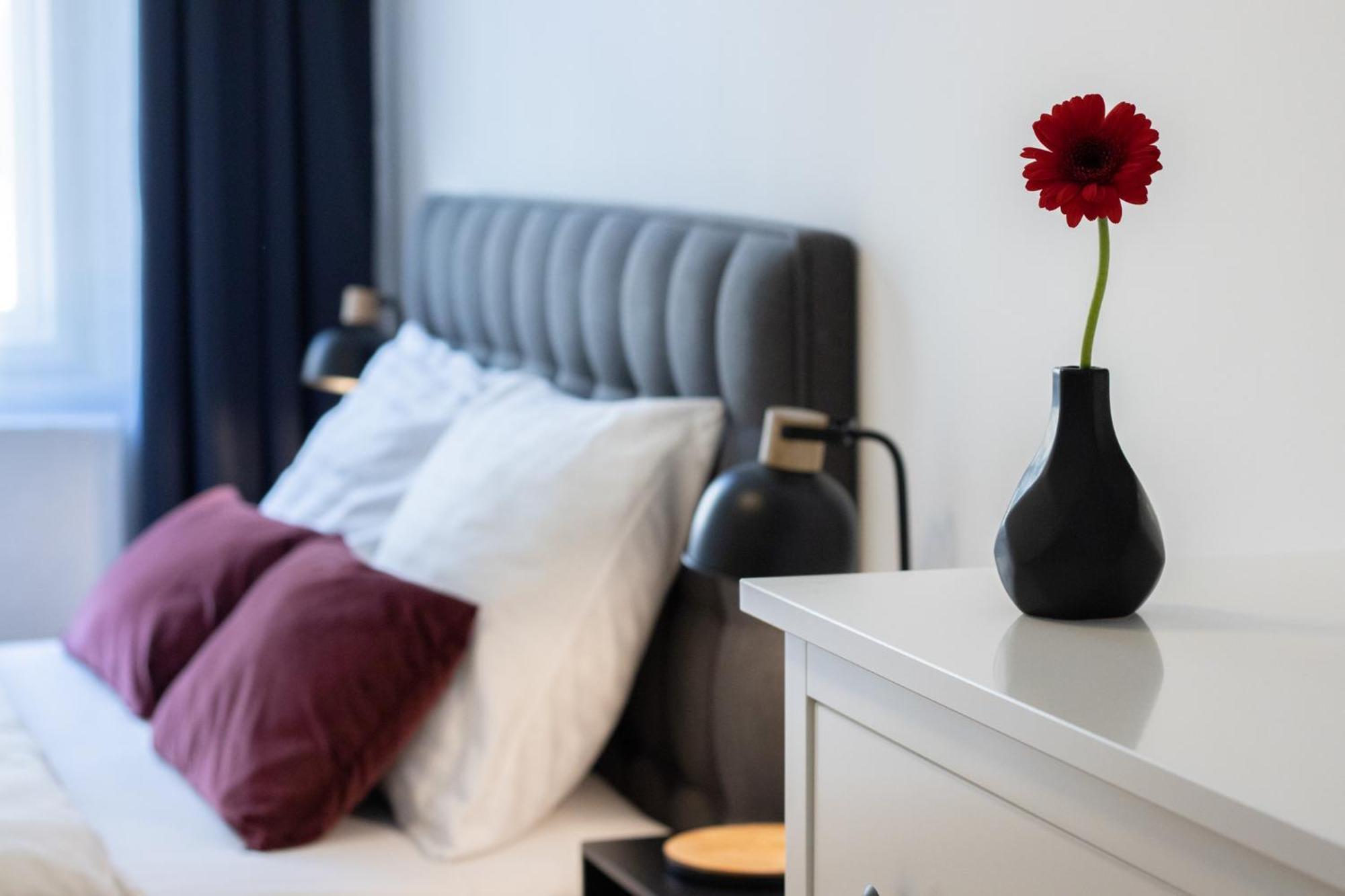 Krakovska Cr Apartments Прага Номер фото