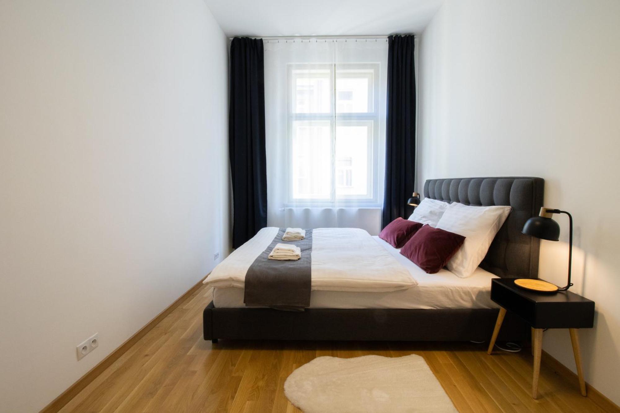 Krakovska Cr Apartments Прага Номер фото